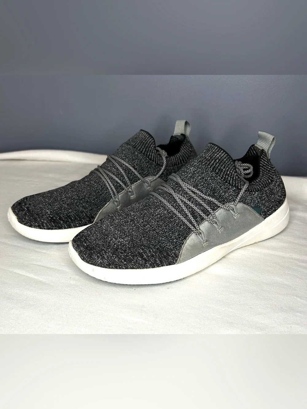 Vessi Cityscape Classic Women's 10 Gray‎ White Waterproof Sporty Comfort Shoes